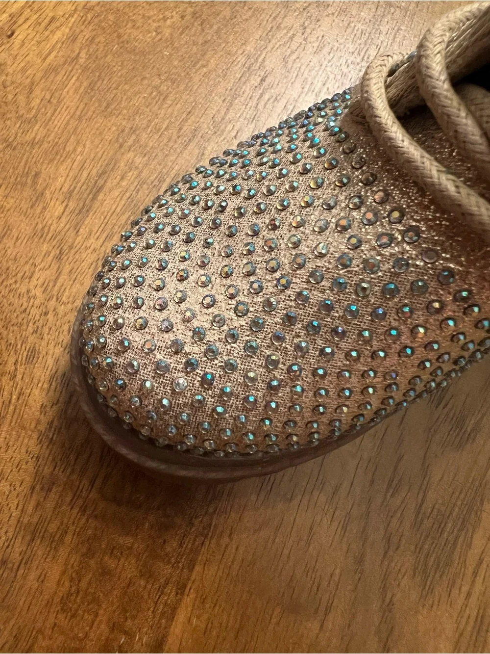Tahari adorable sparkling